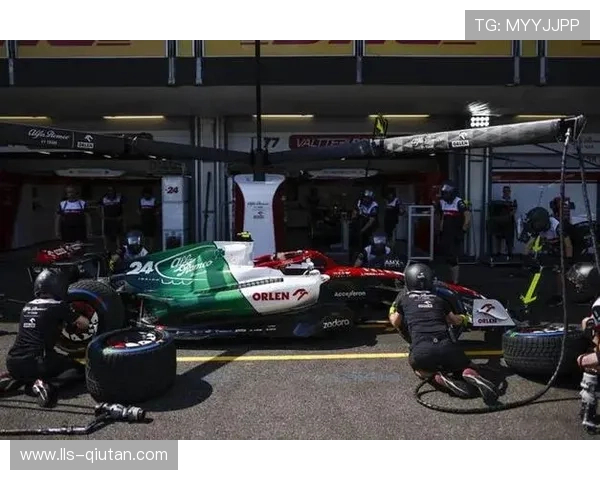 FIA讨论冲刺赛改革方案，可能引入红胎强制使用